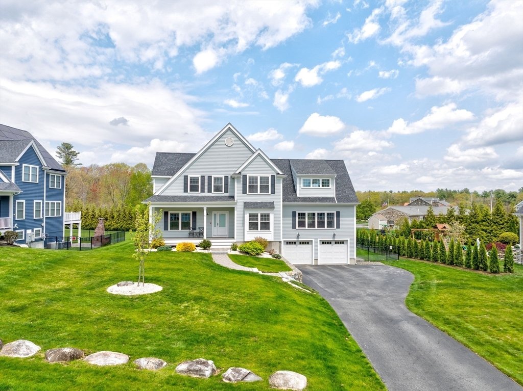 House in Dracut, Massachusetts, United States 3 - 17957426