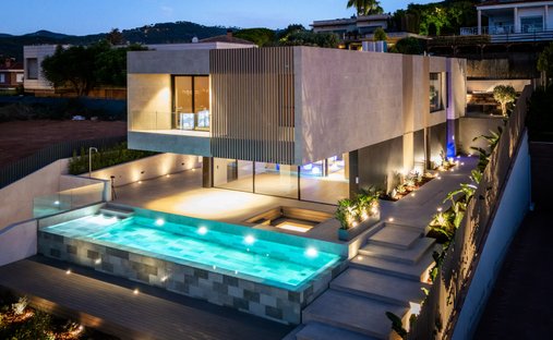 Townhouse in Teia, Catalonia, Spain 1