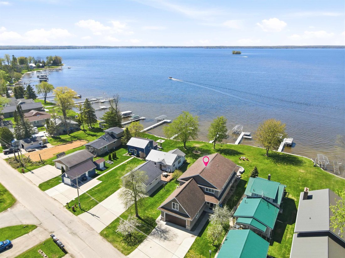 House in Shawano, Wisconsin, United States 3 - 17957541