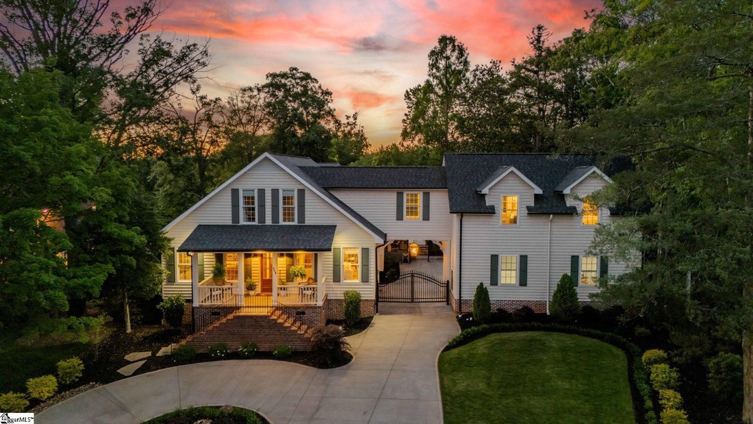 House in Greenville, South Carolina, United States 3 - 17957209