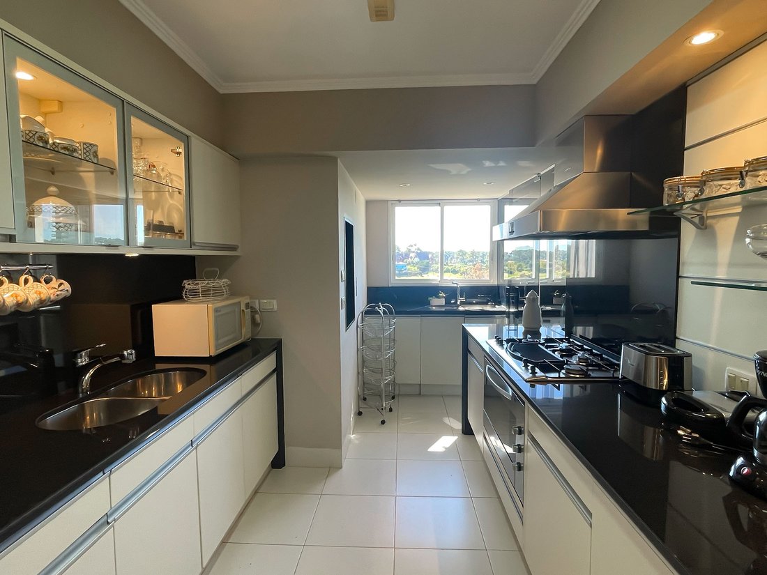Apartment in Punta del Este, Maldonado Department, Uruguay 5 - 17957280