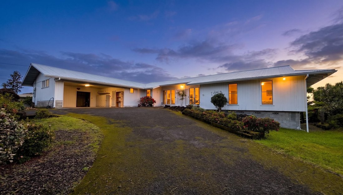 House in Hilo, Hawaii, United States 1 - 17957386