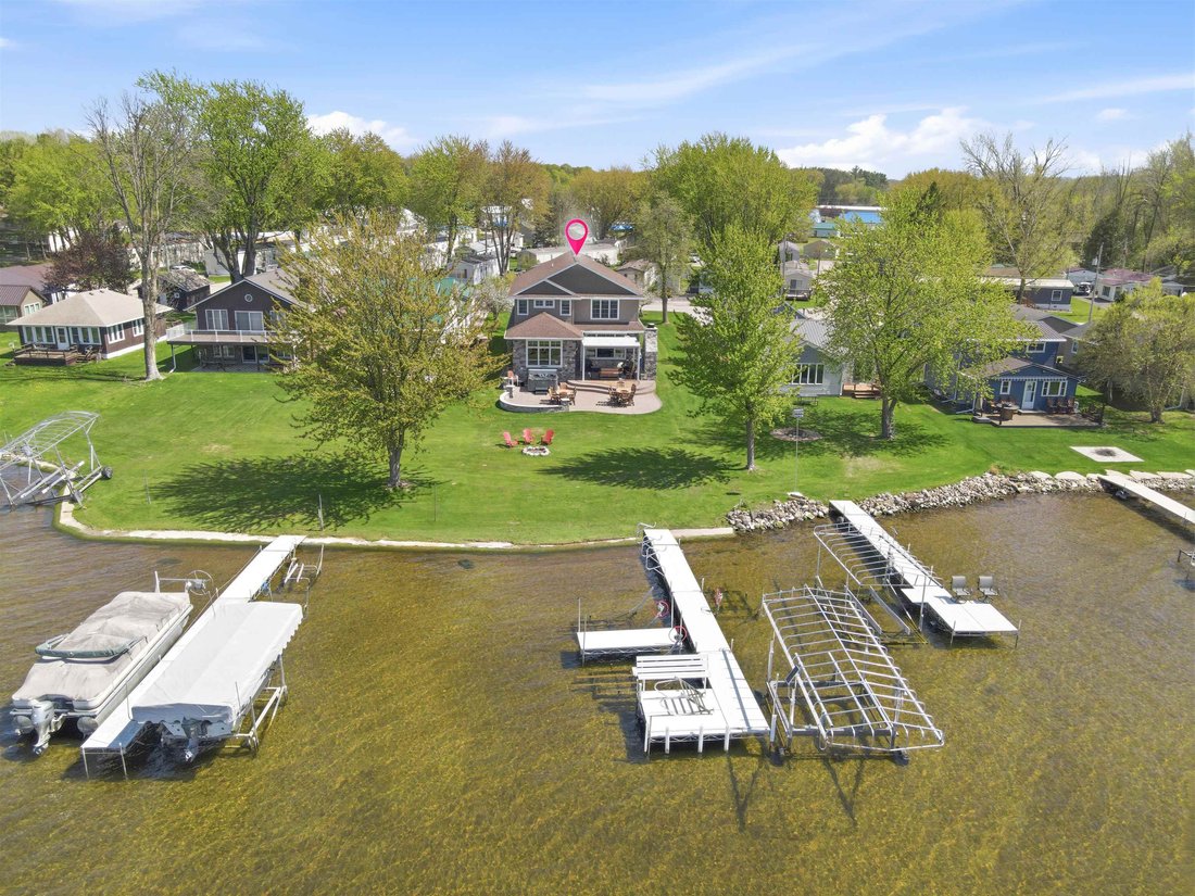 House in Shawano, Wisconsin, United States 4 - 17957541