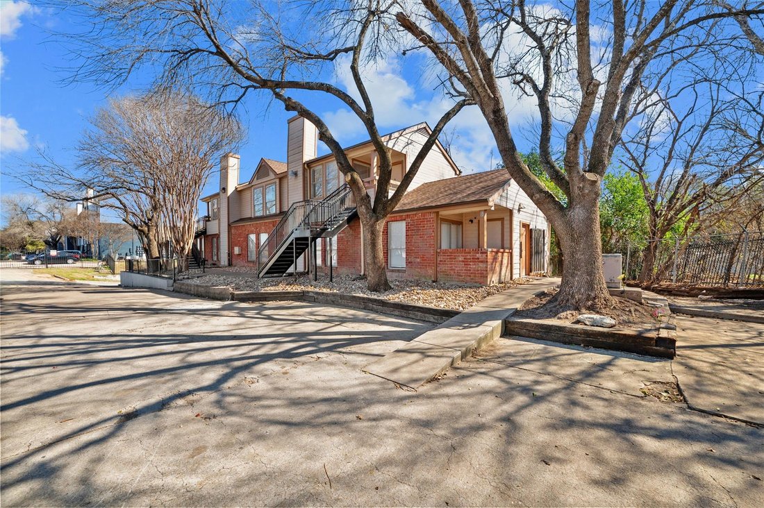Austin, Texas, United States 3 - 17957337