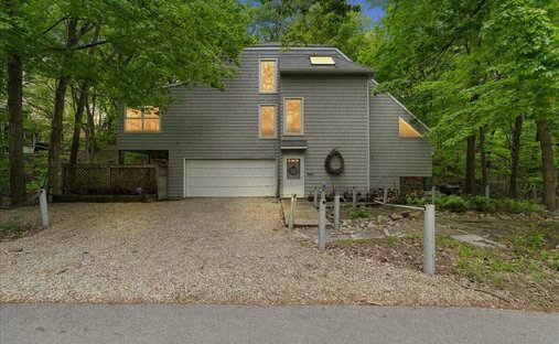 House in Sawyer, Michigan, United States 1