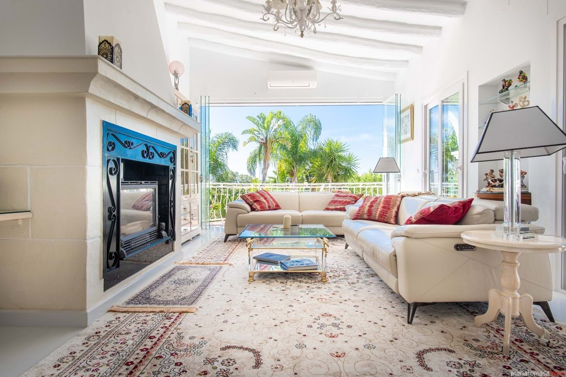 Villa in Estepona, Andalusia, Spain 2 - 17957565