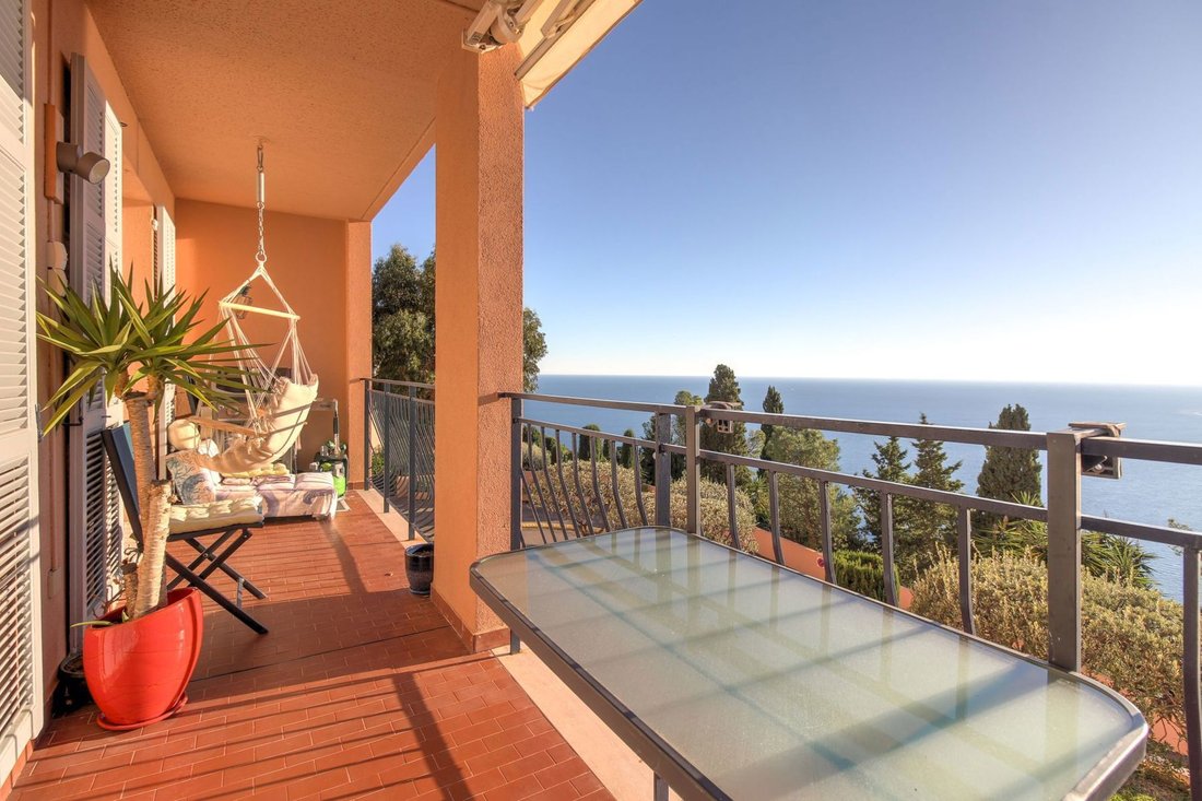 Apartment in Cabbe-Saint Roman, Roquebrune-Cap-Martin, France 2 - 17957202
