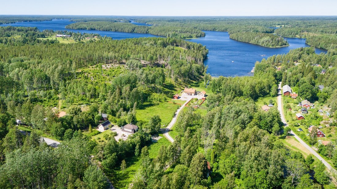 Estate in Bremyra, Östergötland County, Sweden 2 - 17957246