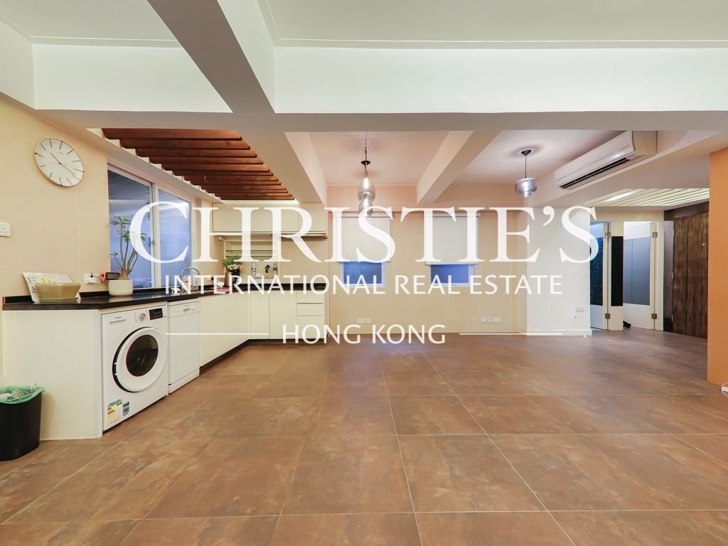 Apartment in Hong Kong, Hong Kong 3 - 17957540