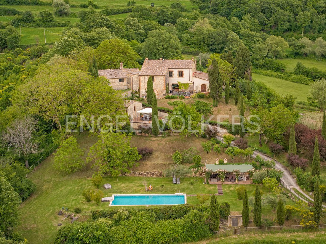 Country House in Sarteano, Tuscany, Italy 3 - 17957682
