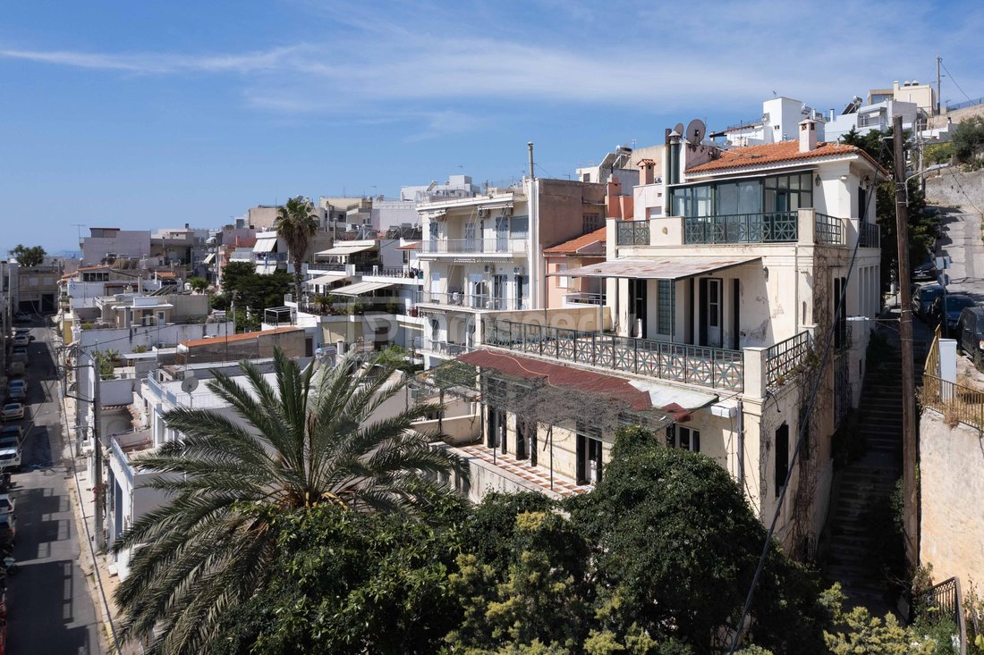 House in 2nd District of Piraeus, Piraeus, Greece 1 - 17957680