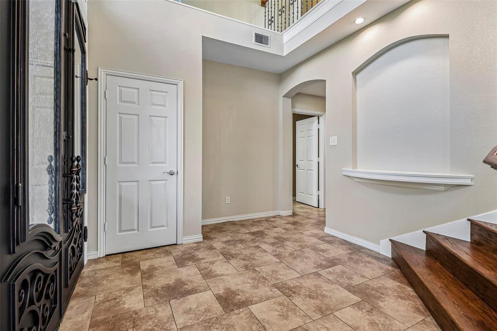House in Bedford, Texas, United States 4 - 17961795