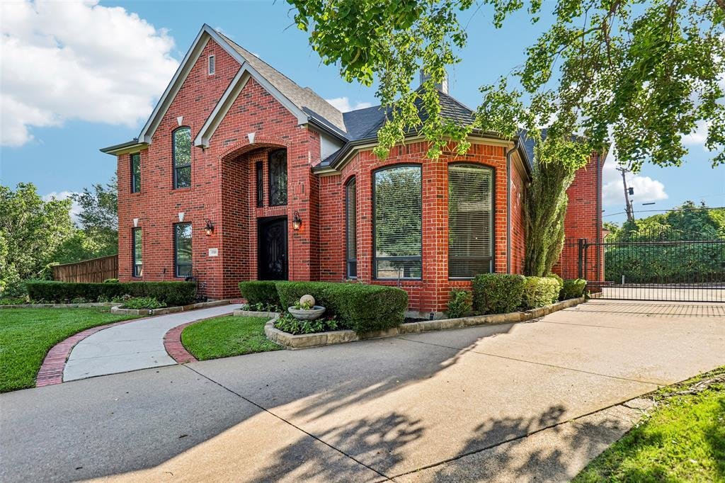 House in Bedford, Texas, United States 3 - 17961795