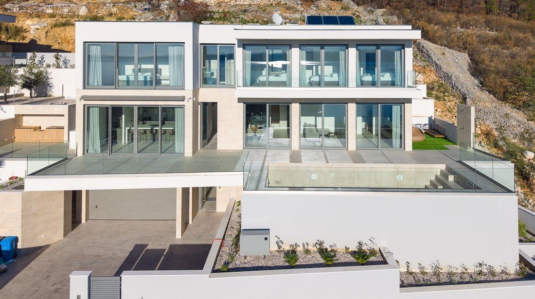 Villa in Dugi Rat, Split-Dalmatia County, Croatia 4 - 17962414