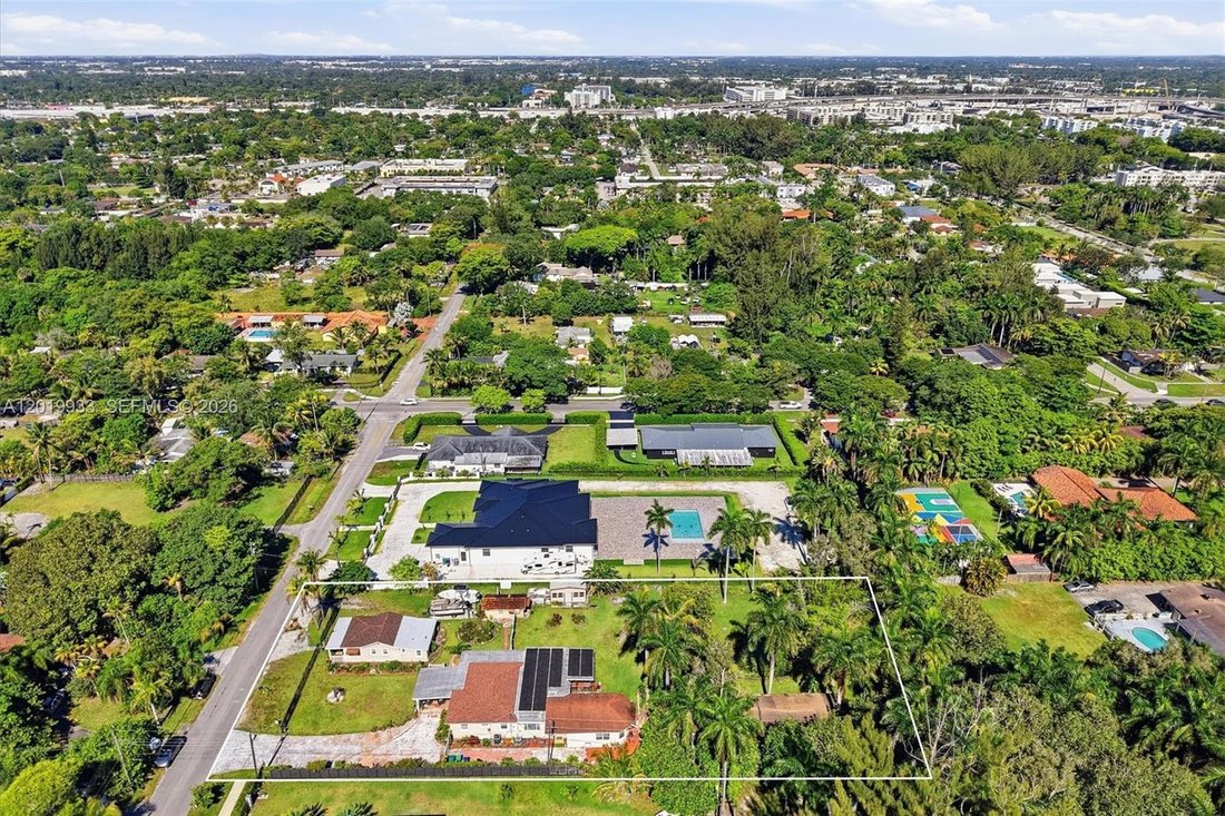 House in Miami, Florida, United States 4 - 17960809