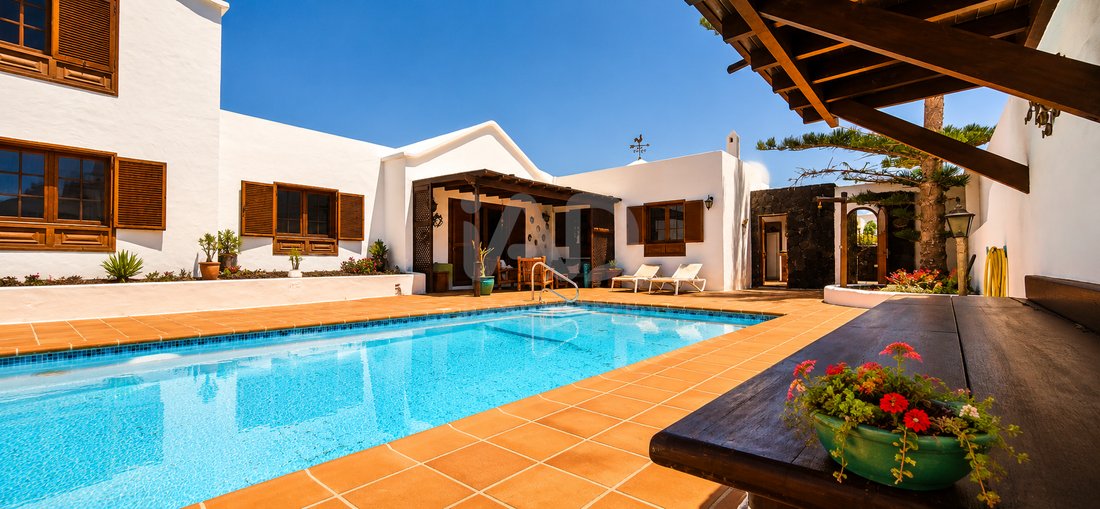 Chalet in Arrecife, Canary Islands, Spain 3 - 17960131