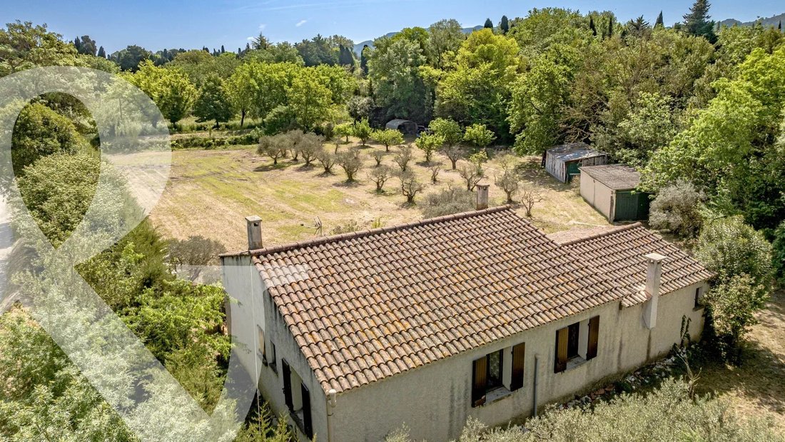 House in Saint-Rémy-de-Provence, Provence-Alpes-Côte d'Azur, France 3 - 17959512