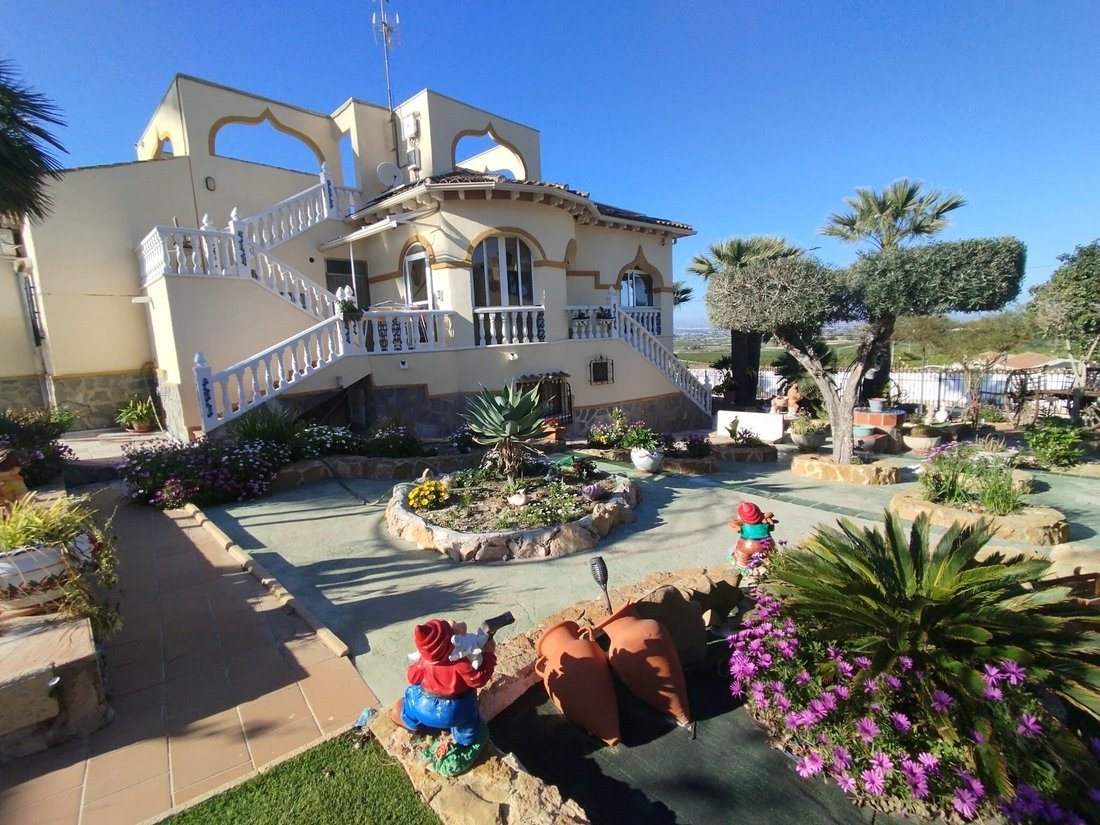 Finca in Almoradi, Valencian Community, Spain 1 - 17962316