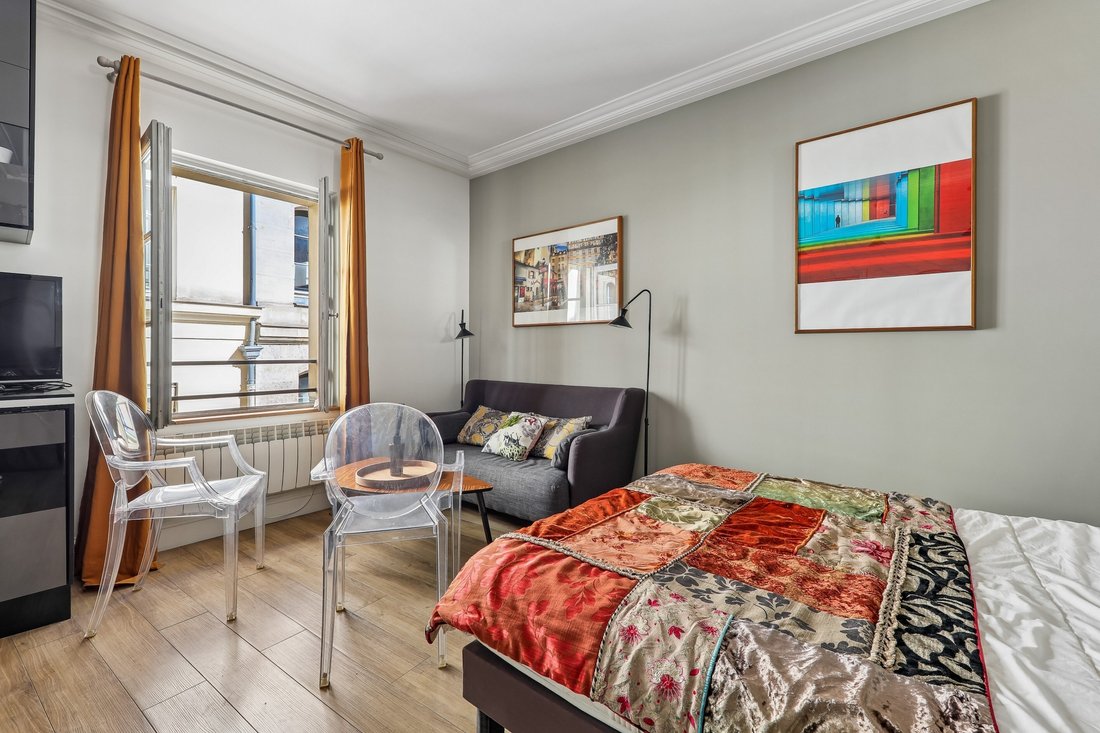 Apartment in Hoche-Friedland, Paris 8e Arrondissement, Paris 1 - 17960410