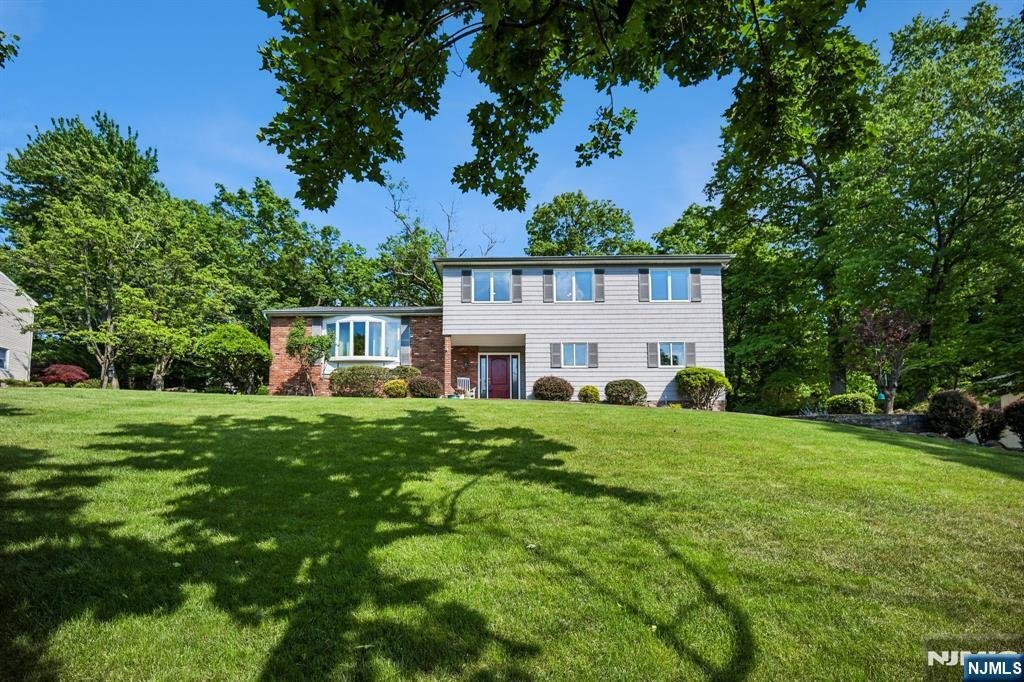 House in Livingston, New Jersey, United States 1 - 17962409