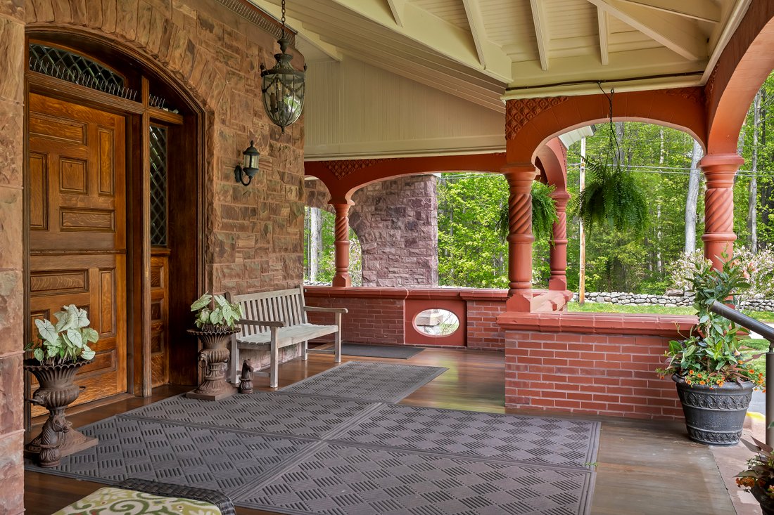 House in Saratoga Springs, New York, United States 5 - 17957848