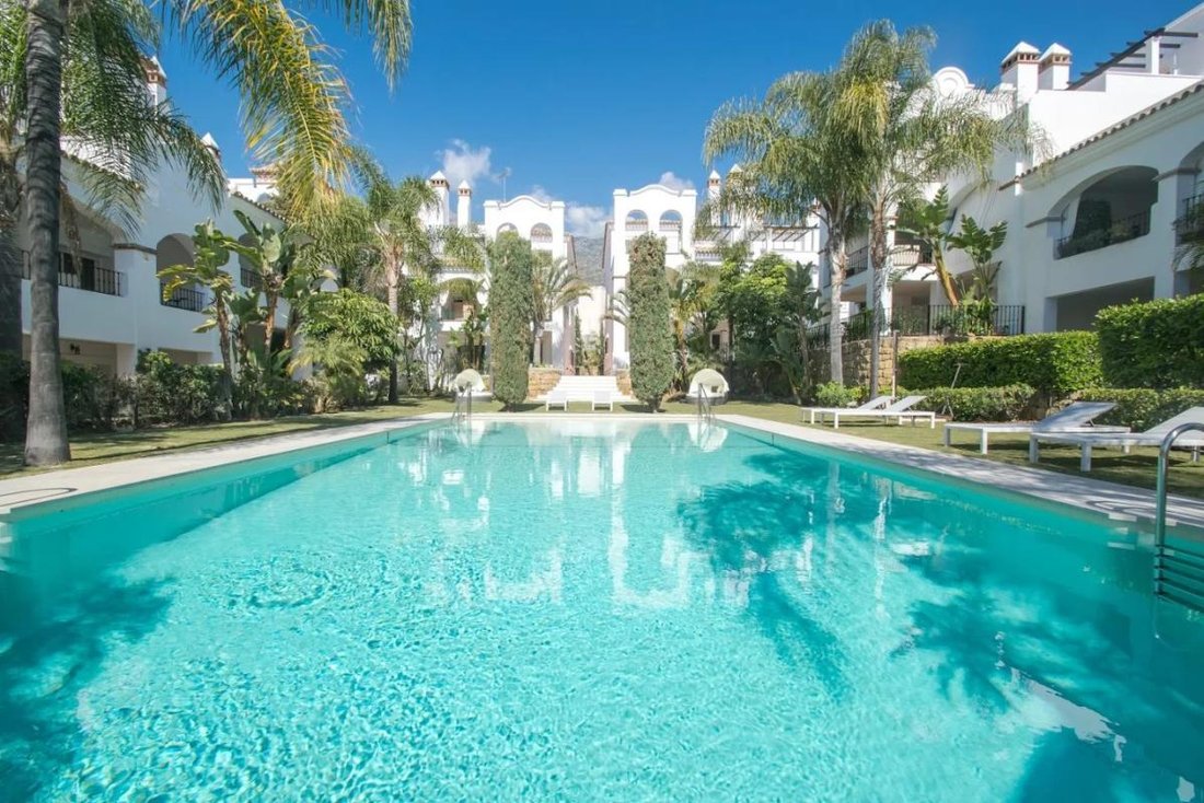 Apartment in Marbella, Andalusia, Spain 2 - 17898669