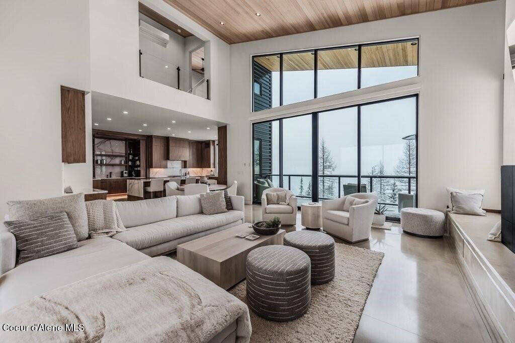 House in Sandpoint, Idaho, United States 1 - 17960899