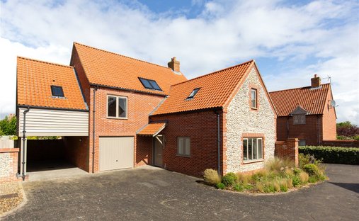 House in Blakeney, England 1