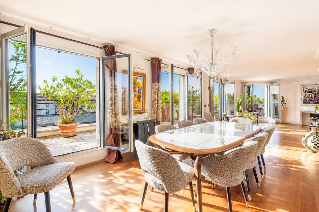 Apartment in Daumesnil, Saint-Mande, France 2 - 17962858