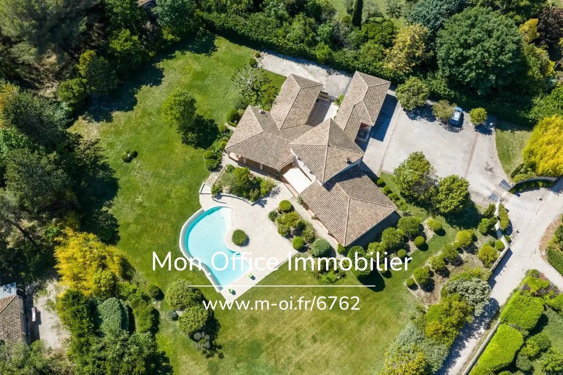 Villa in Les Faurys, Venelles, France 3 - 17935168