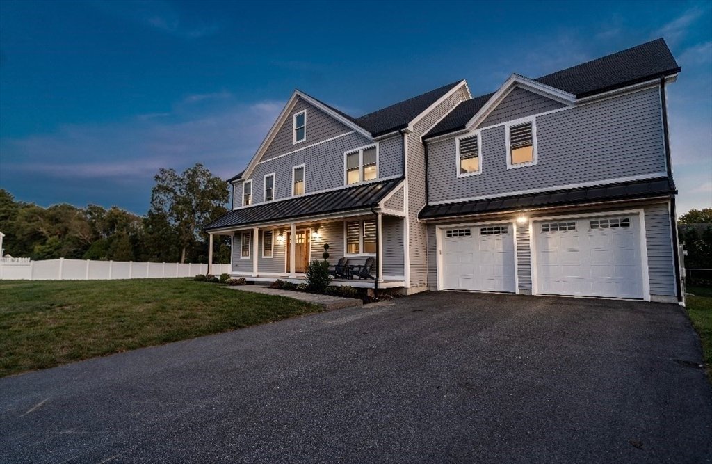 House in Millis, Massachusetts, United States 2 - 17959797