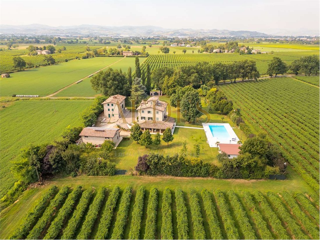Villa in Formigine, Emilia-Romagna, Italy 3 - 17962084