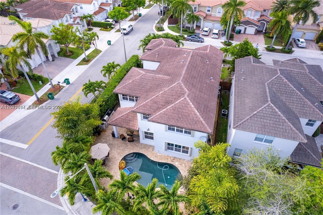 House in Doral, Florida, United States 5 - 17957955