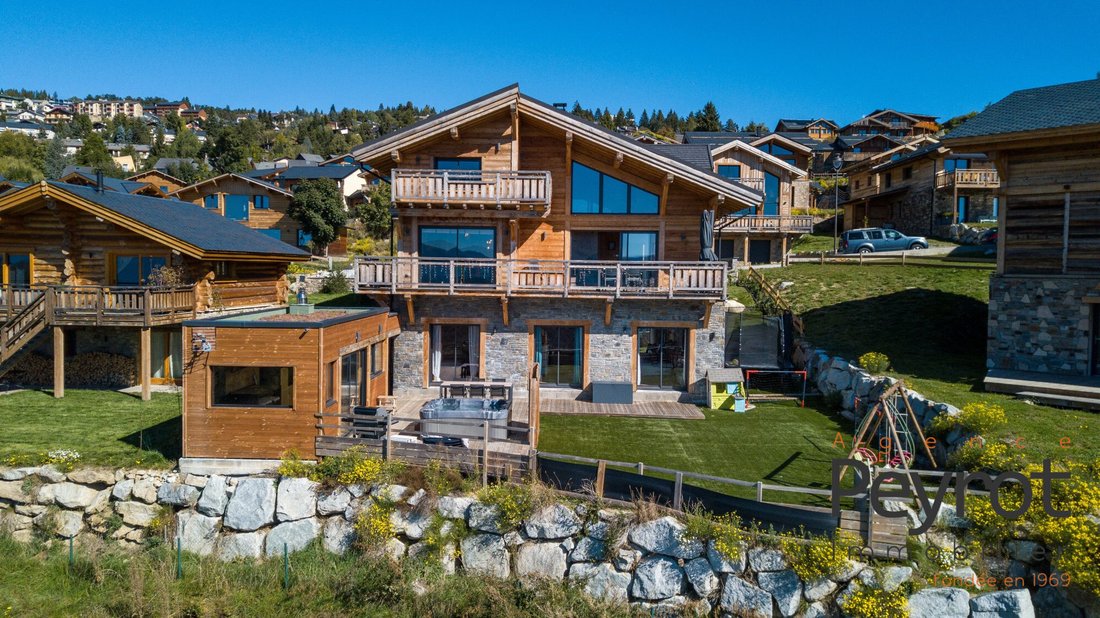Chalet in Font-Romeu-Odeillo-Via, Occitania, France 1 - 17963347