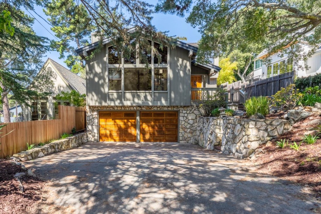 House in Carmel-by-the-Sea, California, United States 2 - 17891513