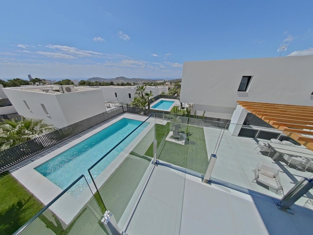 Villa in Finestrat, Valencian Community, Spain 2 - 17962106