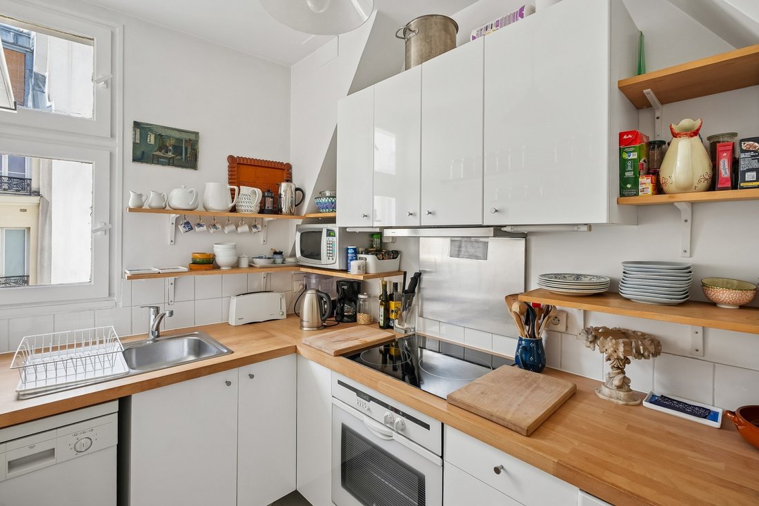 Apartment in Hoche-Friedland, Paris 8e Arrondissement, Paris 5 - 17963020