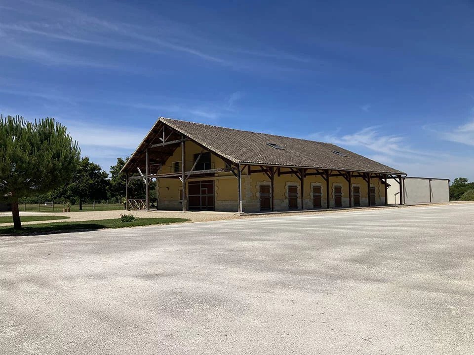 Estate in Sud, Montpon-Ménestérol, France 1 - 17958572