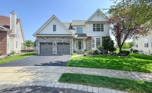 House in Monroe Township, New Jersey, United States 1