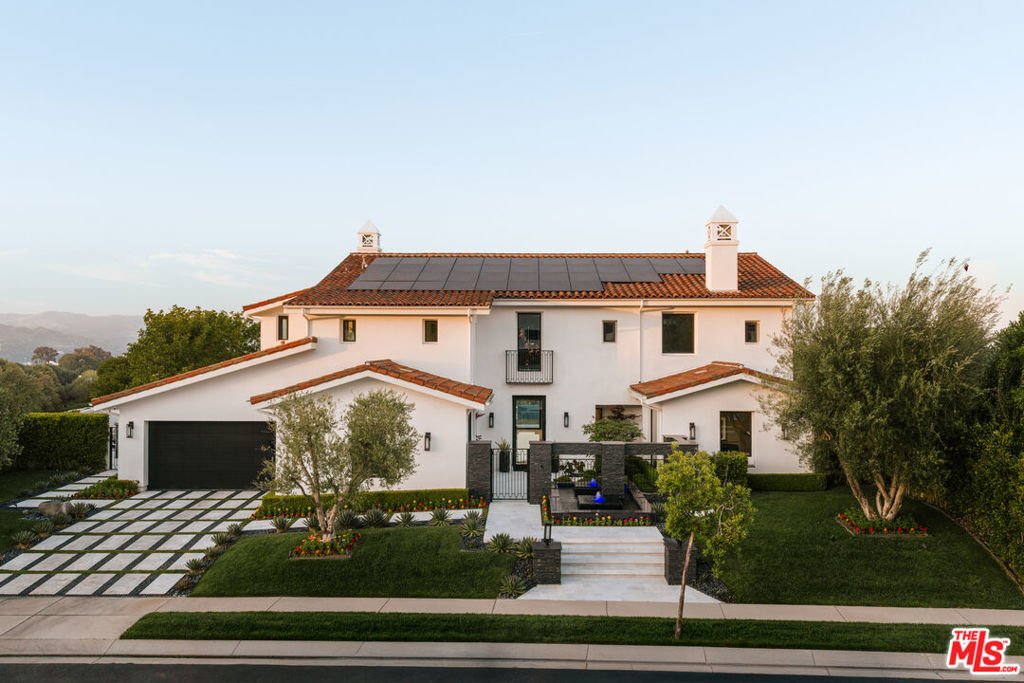 House in Hidden Hills, California, United States 1 - 17961065