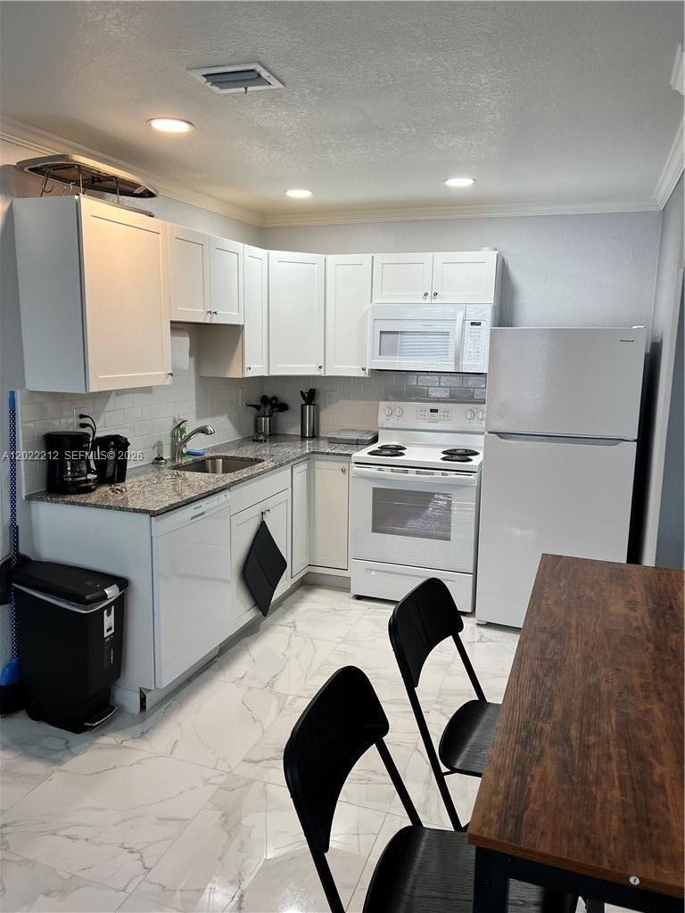 Altro a Hollywood, Florida, Stati Uniti 3 - 17960822