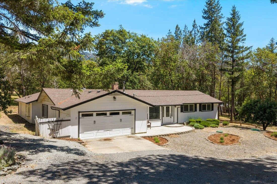 House in Applegate, Oregon, United States 2 - 17366590