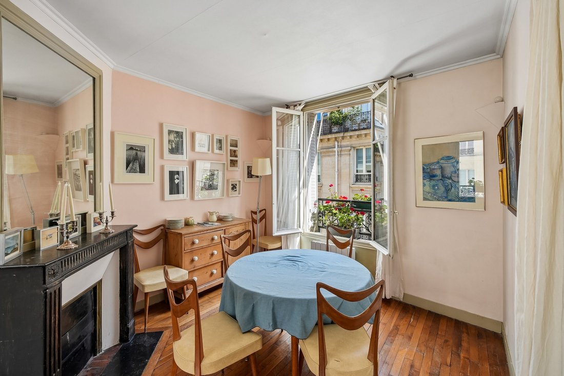 Apartment in Hoche-Friedland, Paris 8e Arrondissement, Paris 3 - 17963020