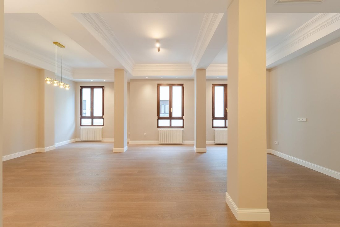 Apartment in Ciutat Vella, Valencia, Spain 3 - 17958207