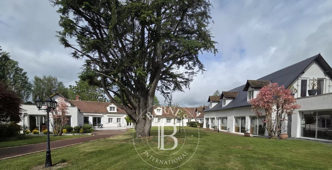House in Tremblay-les-Villages, Centre-Val de Loire, France 1 - 17664008