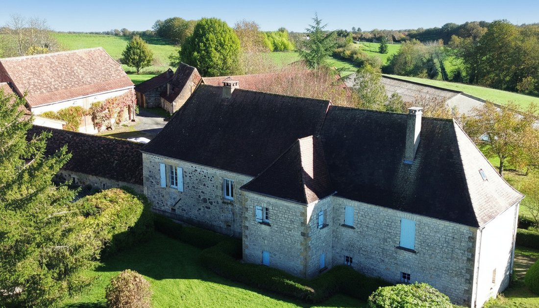 Casa en Distrito de Sarlat-la-Canéda, Nueva Aquitania, Francia 2 - 17961587