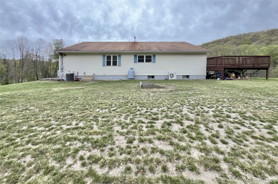 House in Middletown, New York, United States 4 - 17960595