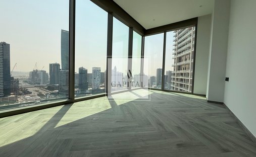 Apartment in Business Bay, Dubai, United Arab Emirates 1