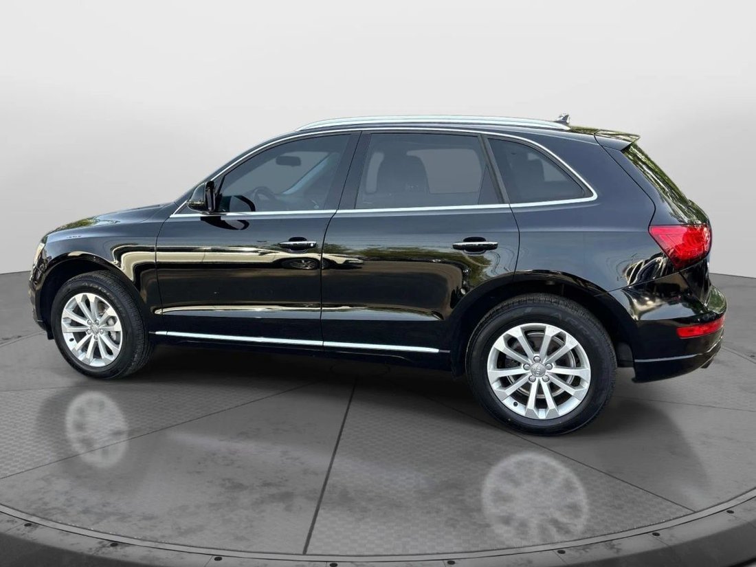 Suv in Canton, MA, United States 2 - 17962930
