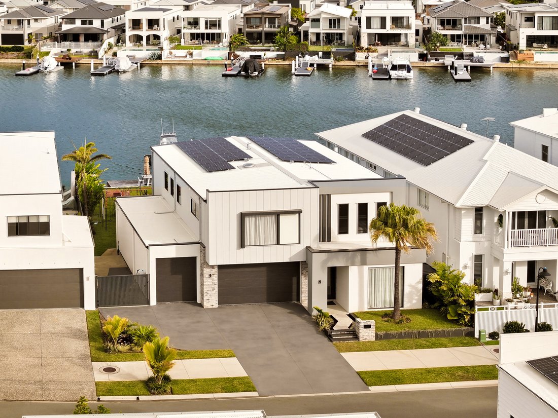 House in Newport, Queensland, Australia 1 - 17963256